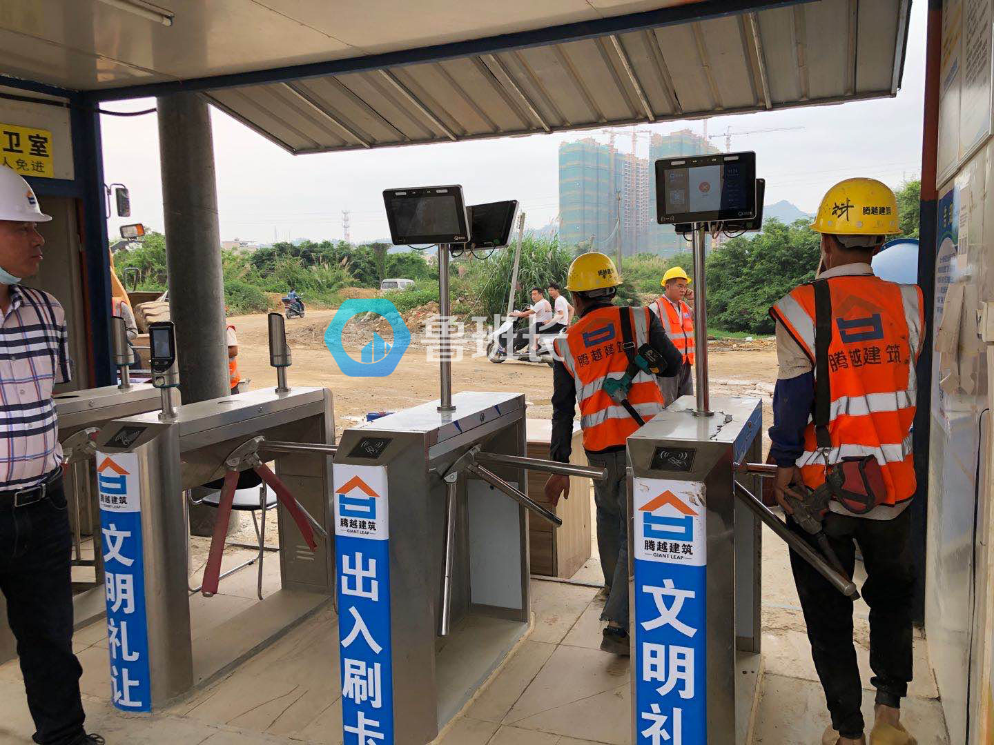 工地人臉識別系統(tǒng)，工地人臉識別考勤閘機